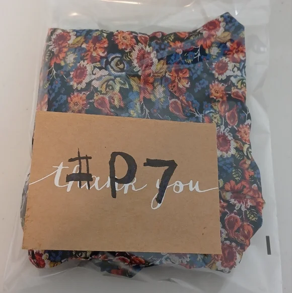 Free People All Dolled Up Sz S Boho Whimsigoth Dark Floral Mesh Blouse - Picture 14 of 14